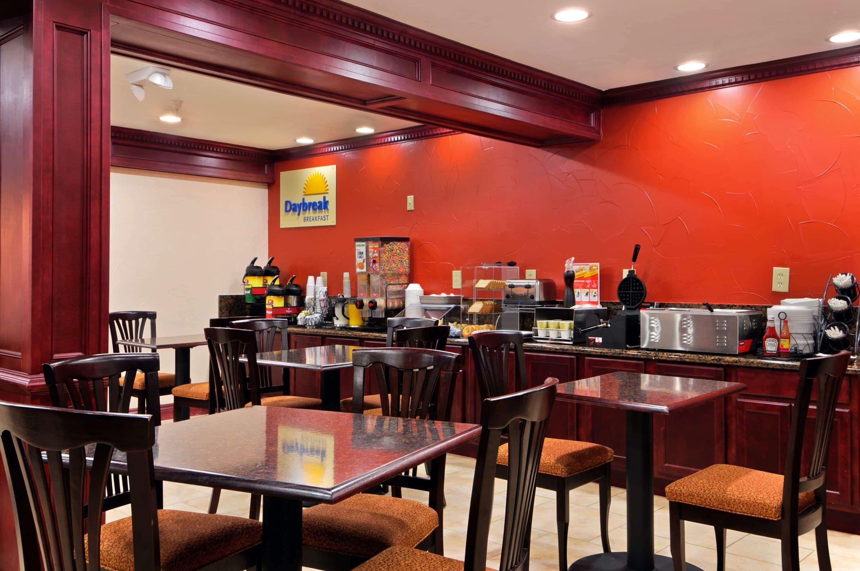 Days Inn By Wyndham Oklahoma City/Moore Экстерьер фото