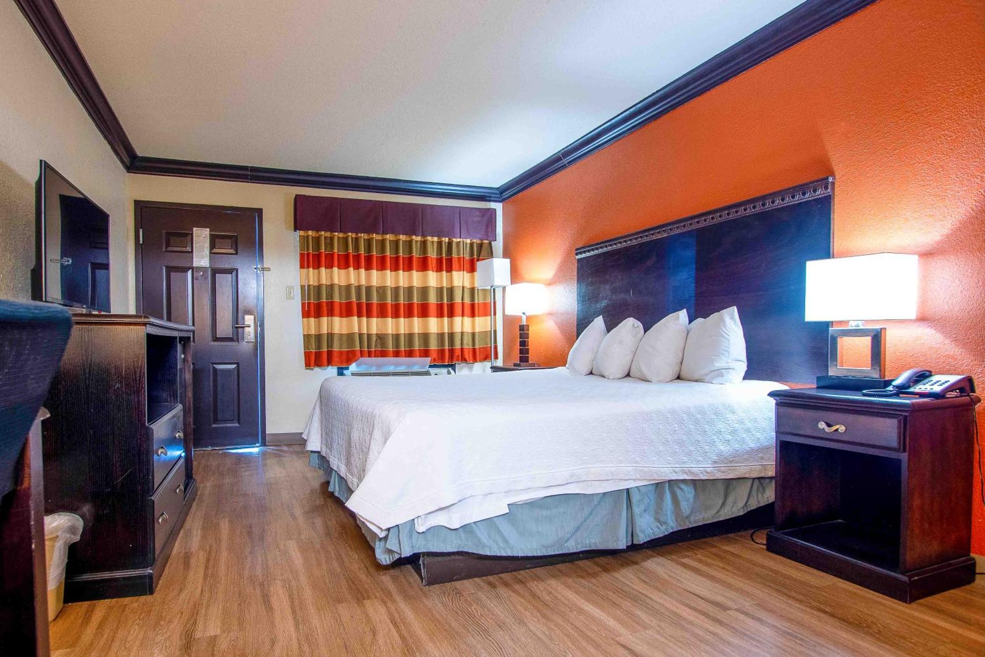 Days Inn By Wyndham Oklahoma City/Moore Экстерьер фото