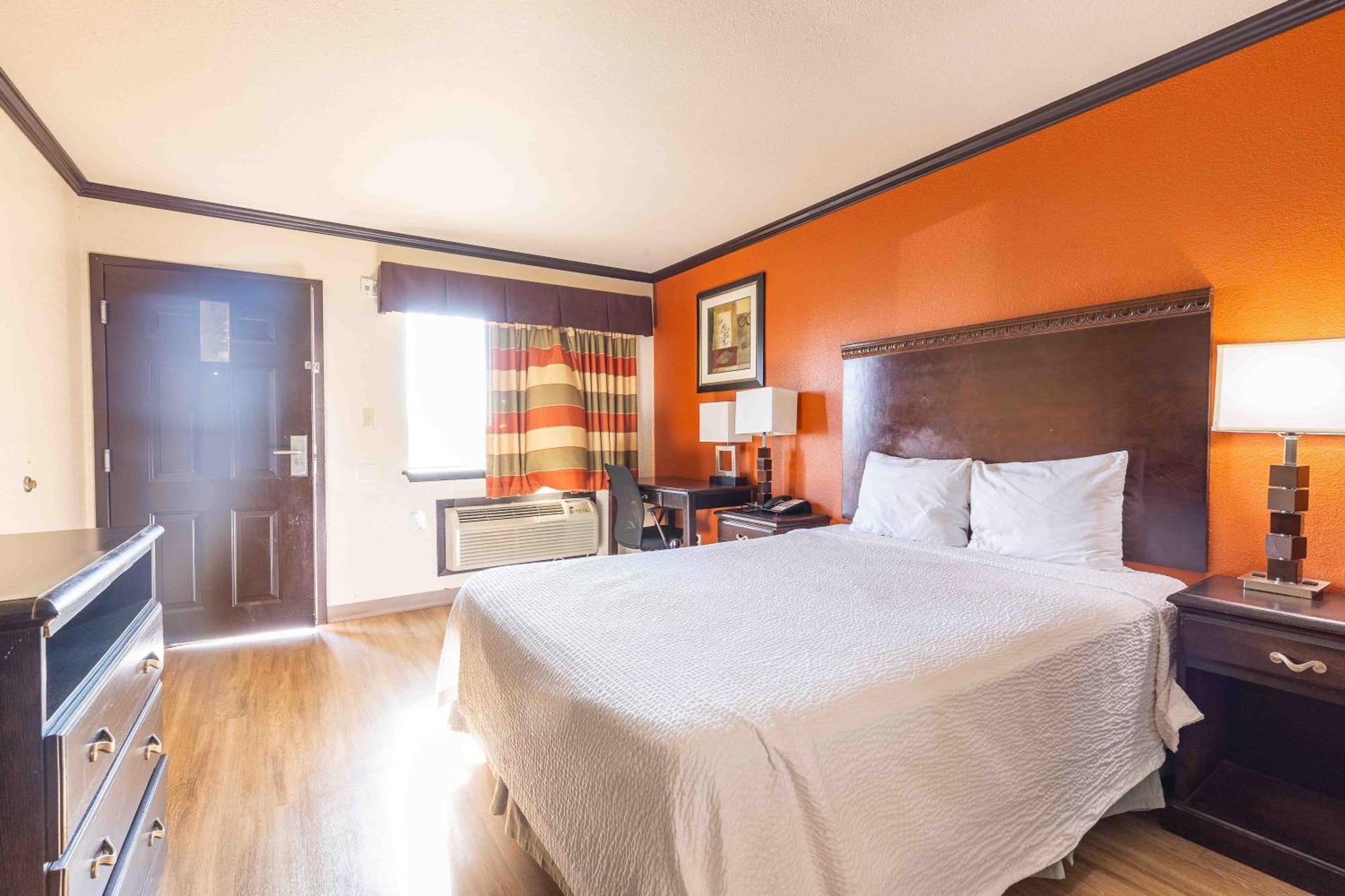Days Inn By Wyndham Oklahoma City/Moore Экстерьер фото